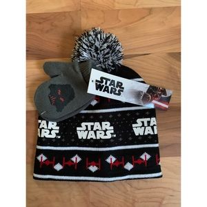 Toddler Boys Knot Star Wars Hat/Mitten Set - NEW